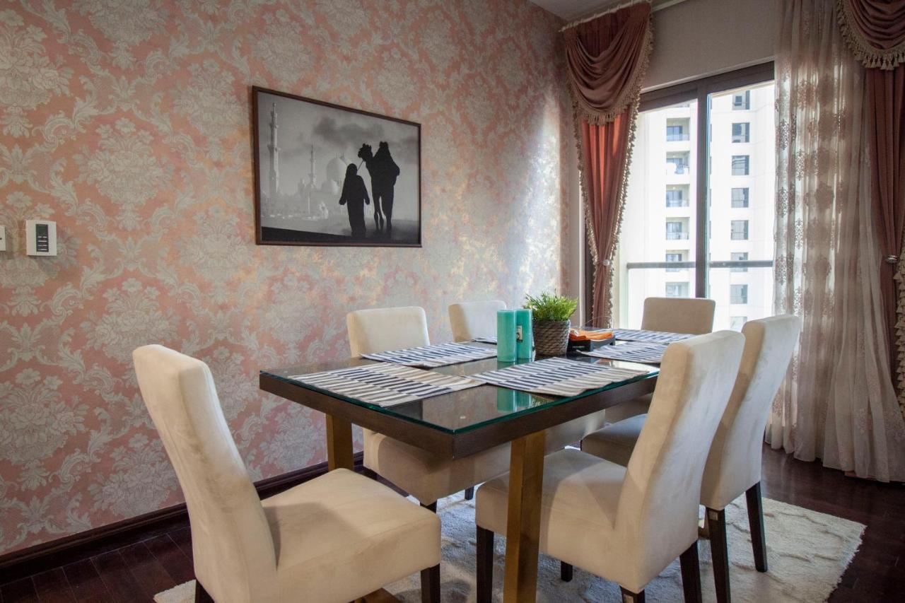 La Buena Vida Holiday Homes - Beach Front Very Spacious, Luxe And Modern 3 Bedroom With Full Kitchen In Jbr , 3 Min To The Jbr Beach Dubai Marina And Tram Station Екстер'єр фото