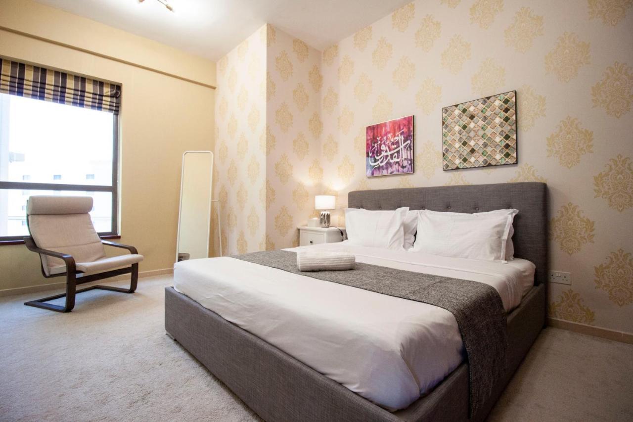 La Buena Vida Holiday Homes - Beach Front Very Spacious, Luxe And Modern 3 Bedroom With Full Kitchen In Jbr , 3 Min To The Jbr Beach Dubai Marina And Tram Station Екстер'єр фото